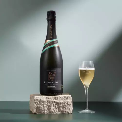 Ridgeview Blanc de Noirs with sparkling wine glass
